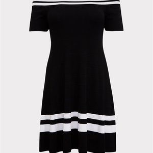 Black and White Sweater Dress Size 2x